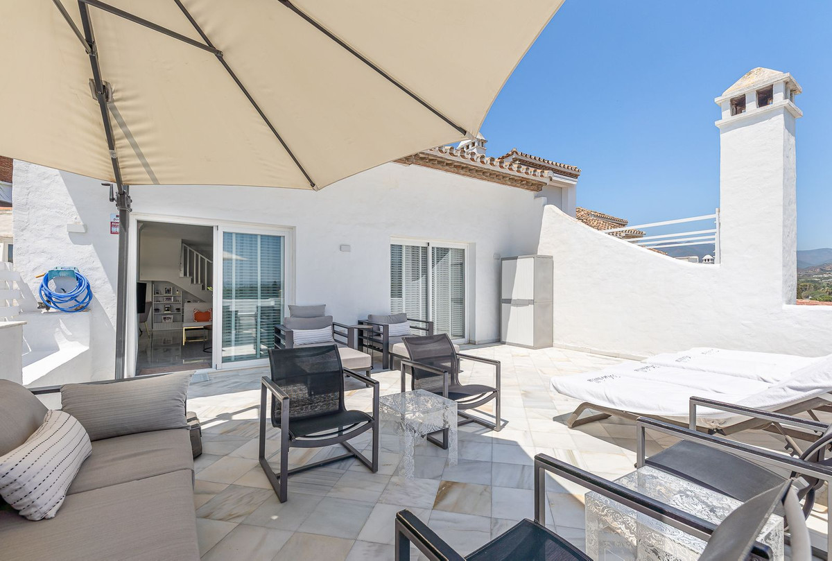 3 Bed Townhouse for sale in Nueva Andalucía Costa Del Sol, Málaga, Spain