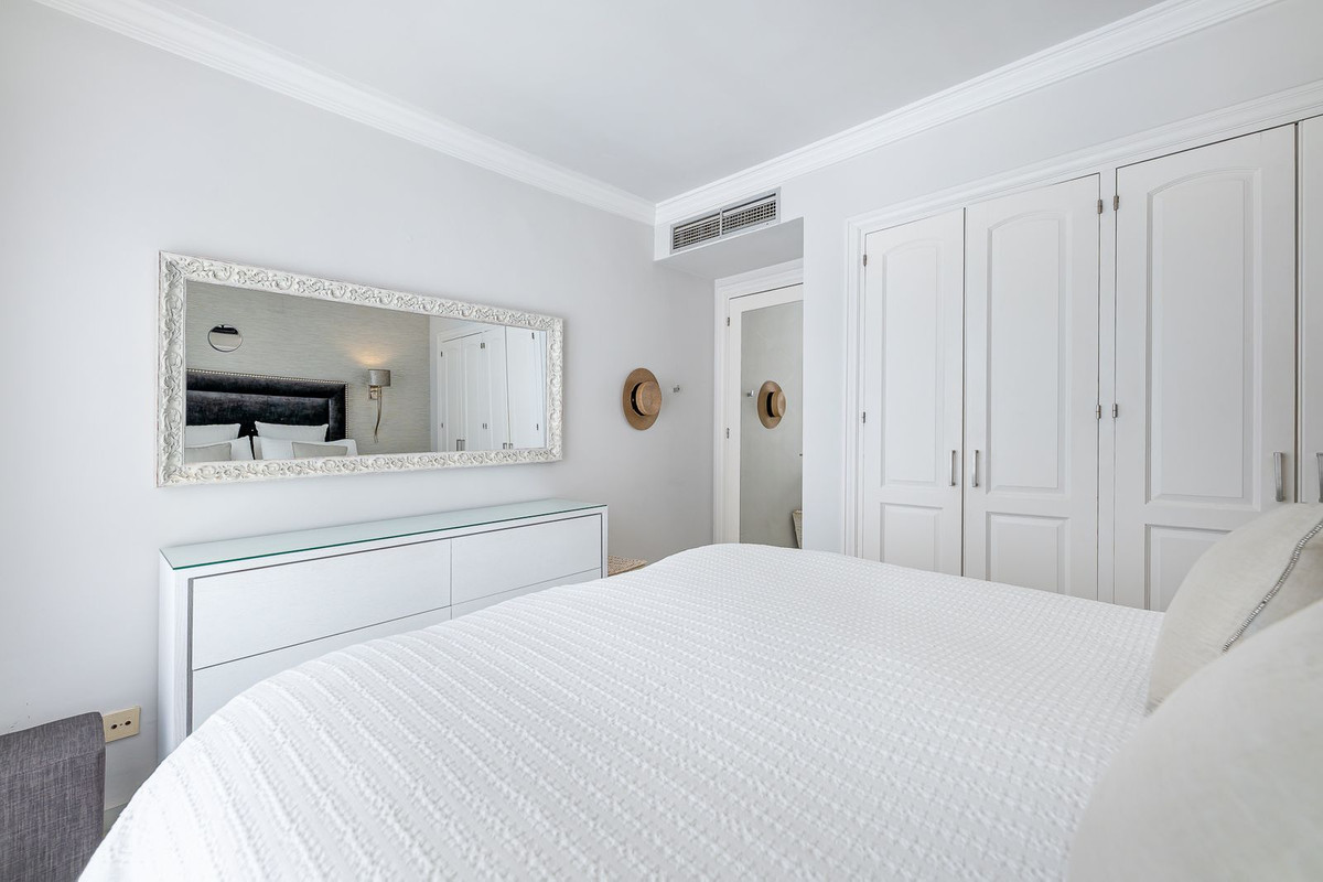3 Bed Townhouse for sale in Nueva Andalucía Costa Del Sol, Málaga, Spain