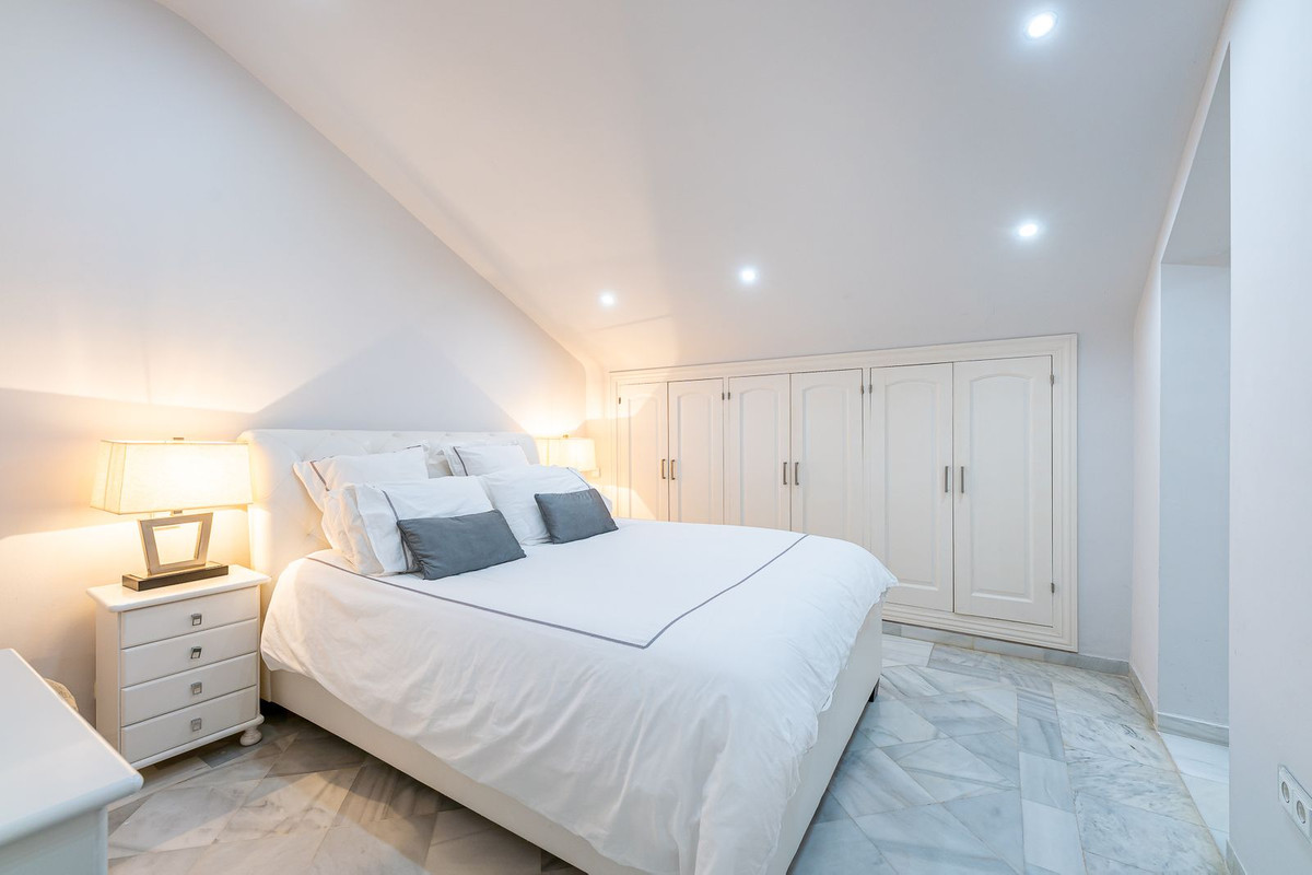 3 Bed Townhouse for sale in Nueva Andalucía Costa Del Sol, Málaga, Spain