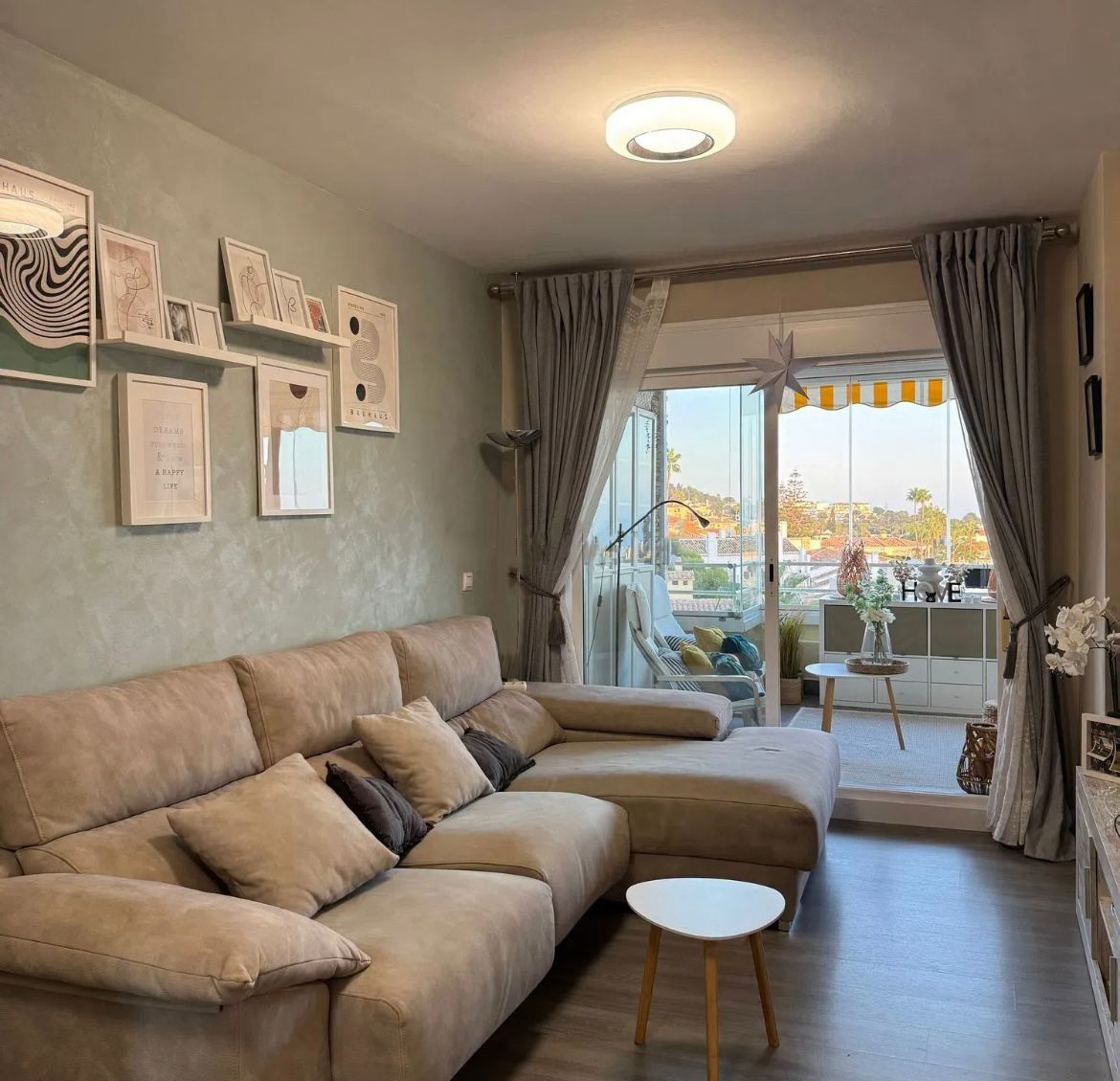 2 Bed Apartment for sale in Mijas Costa Del Sol, Málaga, Spain