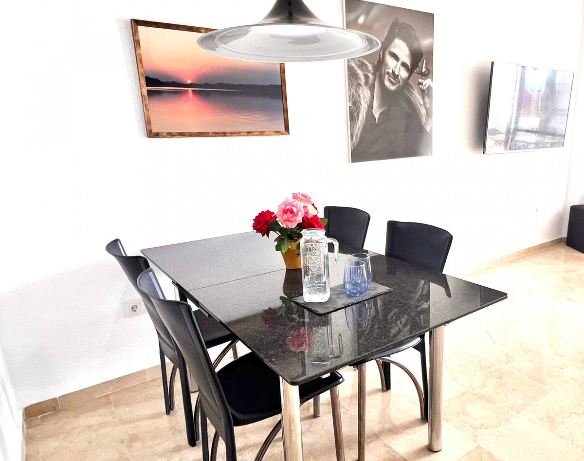 2 Bed Apartment for sale in Estepona Costa Del Sol, Málaga, Spain
