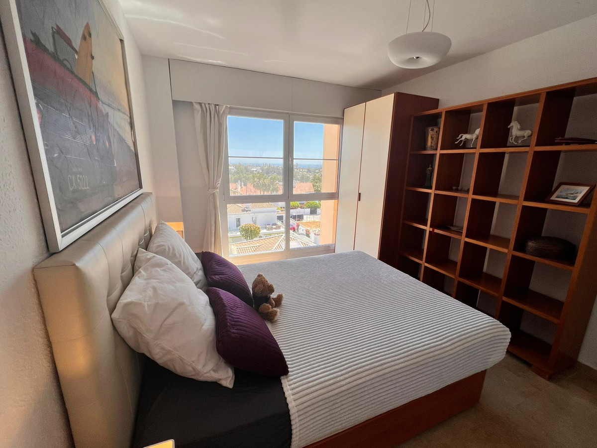 2 Bed Apartment for sale in Estepona Costa Del Sol, Málaga, Spain