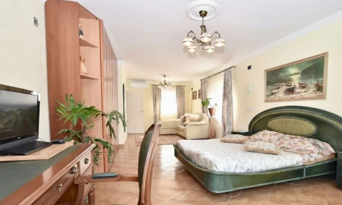 5 Bed Townhouse for sale in Javea Costa Blanca, Alicante, Spain