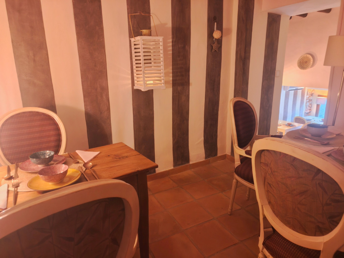 8 Bed Commercial unit for sale in Vall De Gallinera Costa Blanca, Alicante, Spain