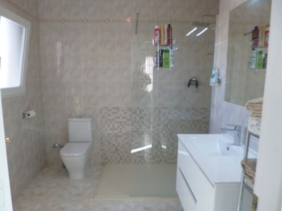 3 Bed Townhouse for sale in Playa Flamenca Costa Blanca, Alicante, Spain