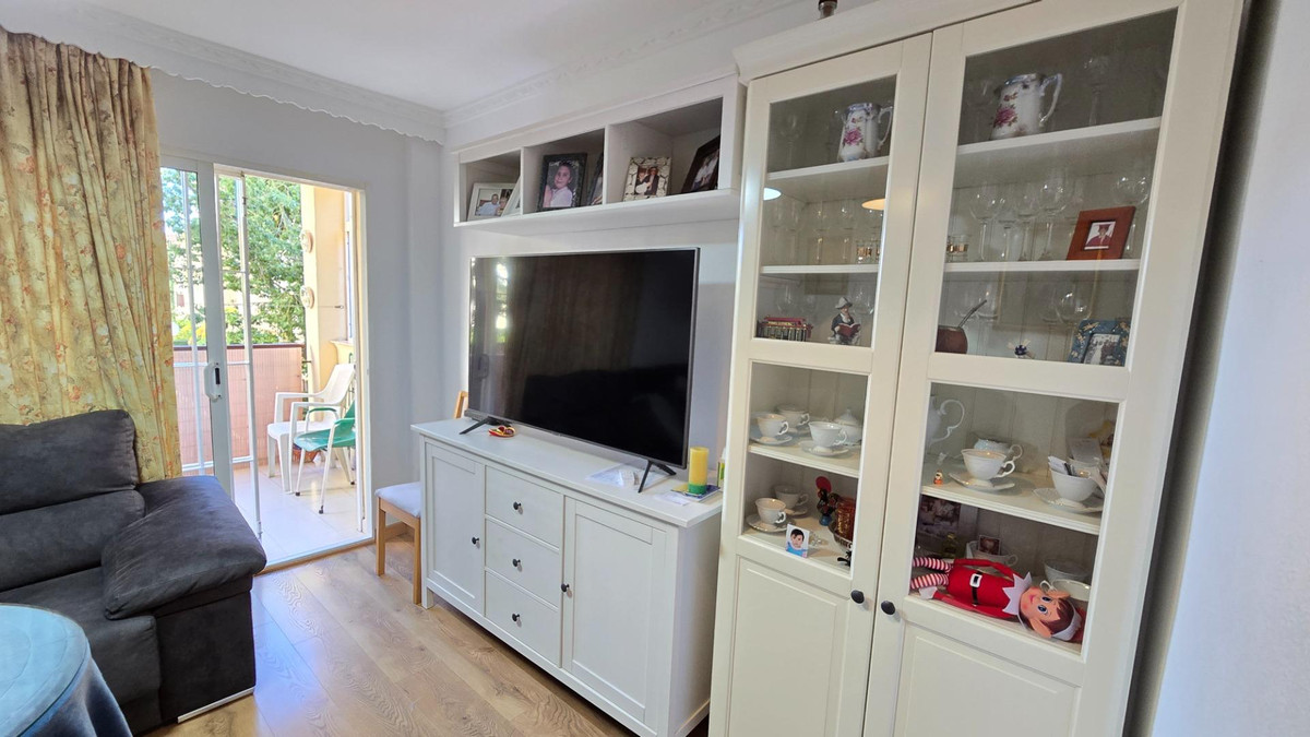 2 Bed Apartment for sale in Arroyo De La Miel Costa Del Sol, Málaga, Spain