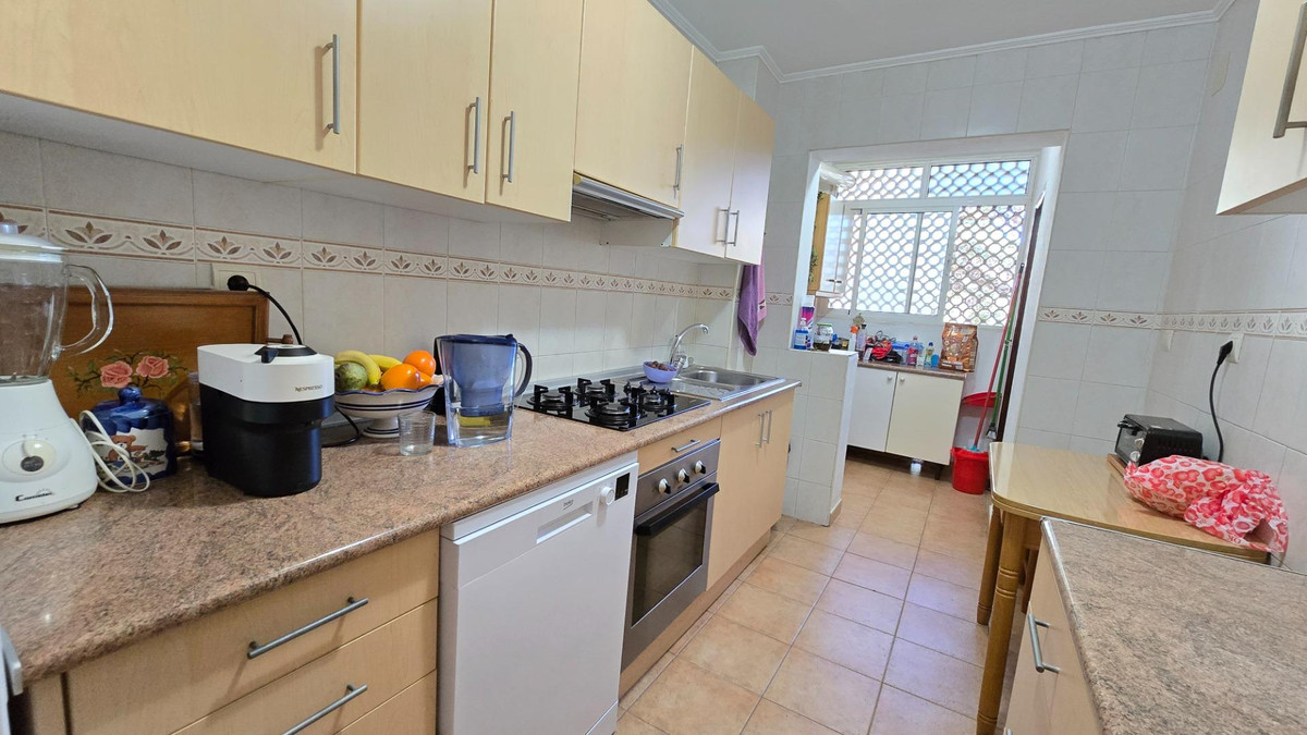 2 Bed Apartment for sale in Arroyo De La Miel Costa Del Sol, Málaga, Spain