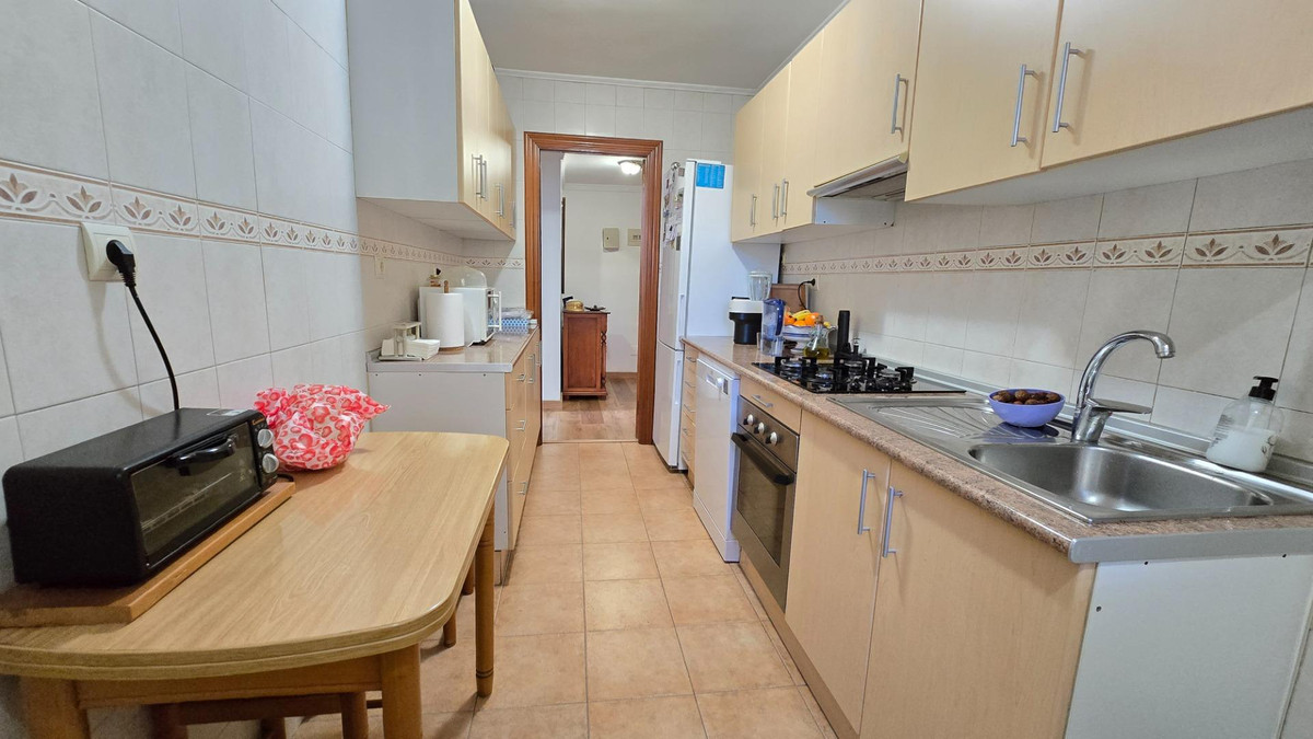 2 Bed Apartment for sale in Arroyo De La Miel Costa Del Sol, Málaga, Spain