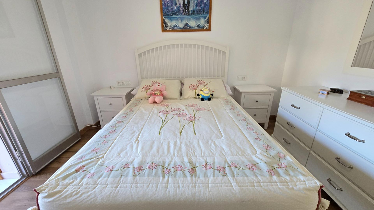 2 Bed Apartment for sale in Arroyo De La Miel Costa Del Sol, Málaga, Spain