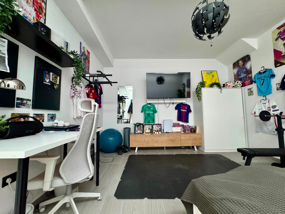 4 Bed Townhouse for sale in Guardamar Del Segura Costa Blanca, Alicante, Spain