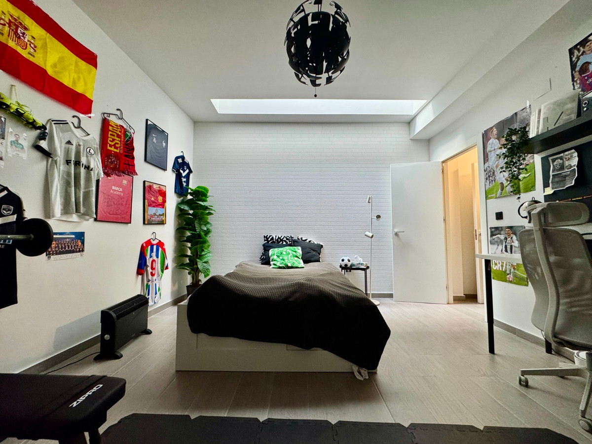 4 Bed Townhouse for sale in Guardamar Del Segura Costa Blanca, Alicante, Spain