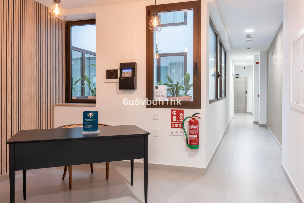 Se vende Adosada de 15 dormitorios en Costa Del Sol, Málaga, España