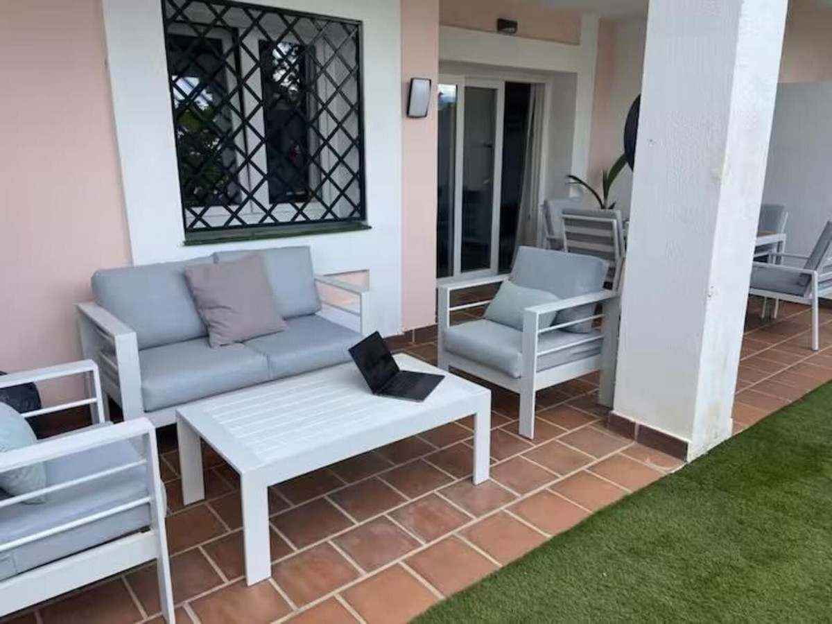 Se vende Apartamento Planta Baja de 2 dormitorios en Costa Del Sol, Málaga, España