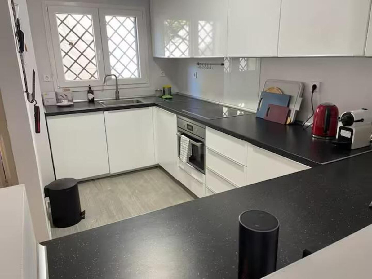 Se vende Apartamento Planta Baja de 2 dormitorios en Costa Del Sol, Málaga, España