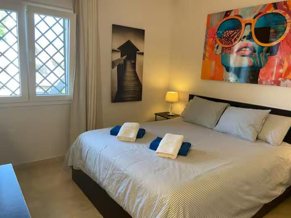 Se vende Apartamento Planta Baja de 2 dormitorios en Costa Del Sol, Málaga, España
