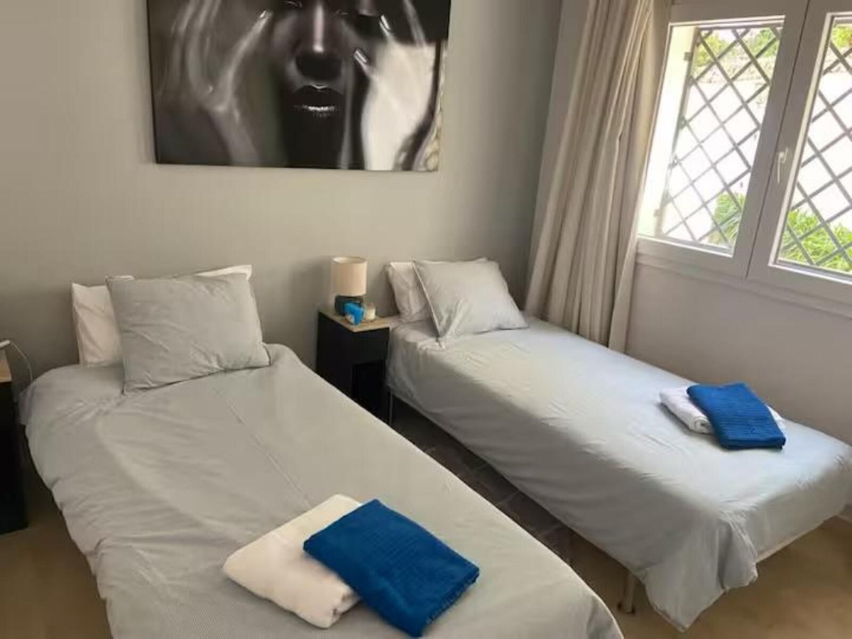 Se vende Apartamento Planta Baja de 2 dormitorios en Costa Del Sol, Málaga, España