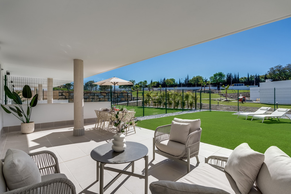 Se vende Apartamento Planta Baja de 2 dormitorios en Costa Del Sol, Málaga, España