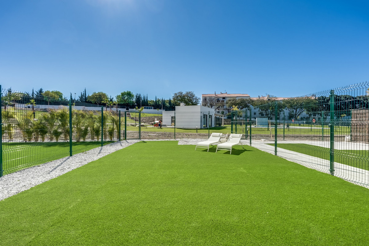 Se vende Apartamento Planta Baja de 2 dormitorios en Costa Del Sol, Málaga, España