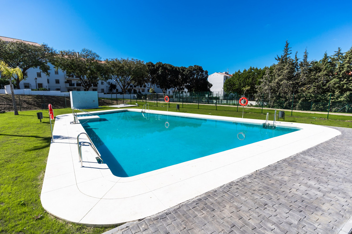 Se vende Apartamento Planta Baja de 2 dormitorios en Costa Del Sol, Málaga, España