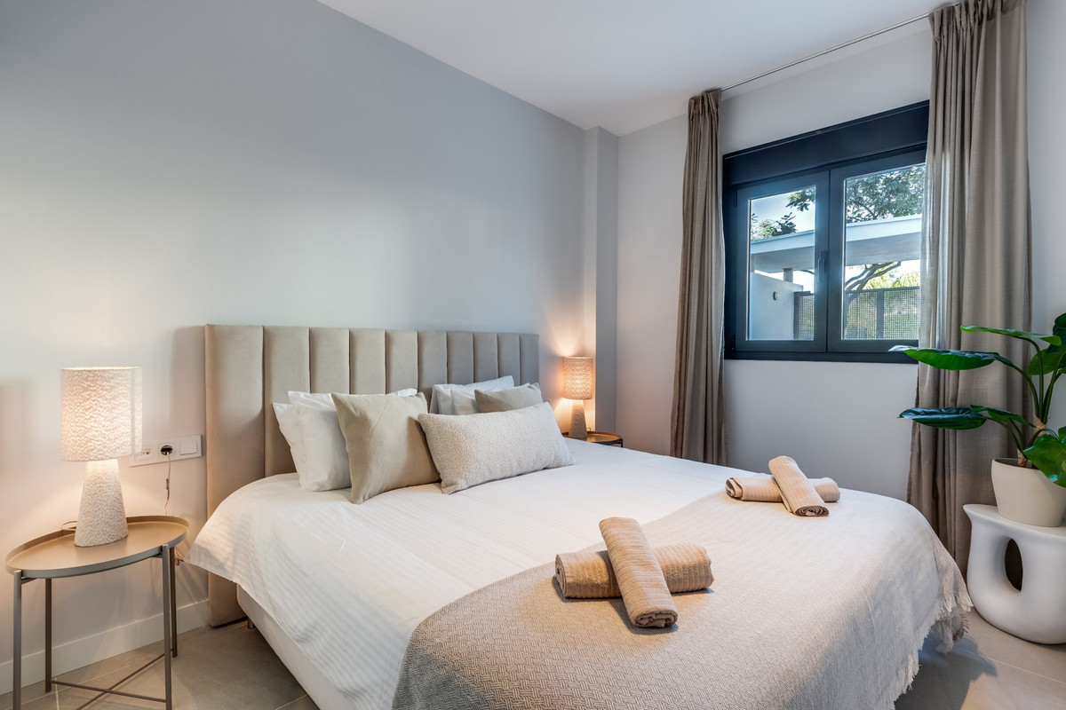 Se vende Apartamento Planta Baja de 2 dormitorios en Costa Del Sol, Málaga, España
