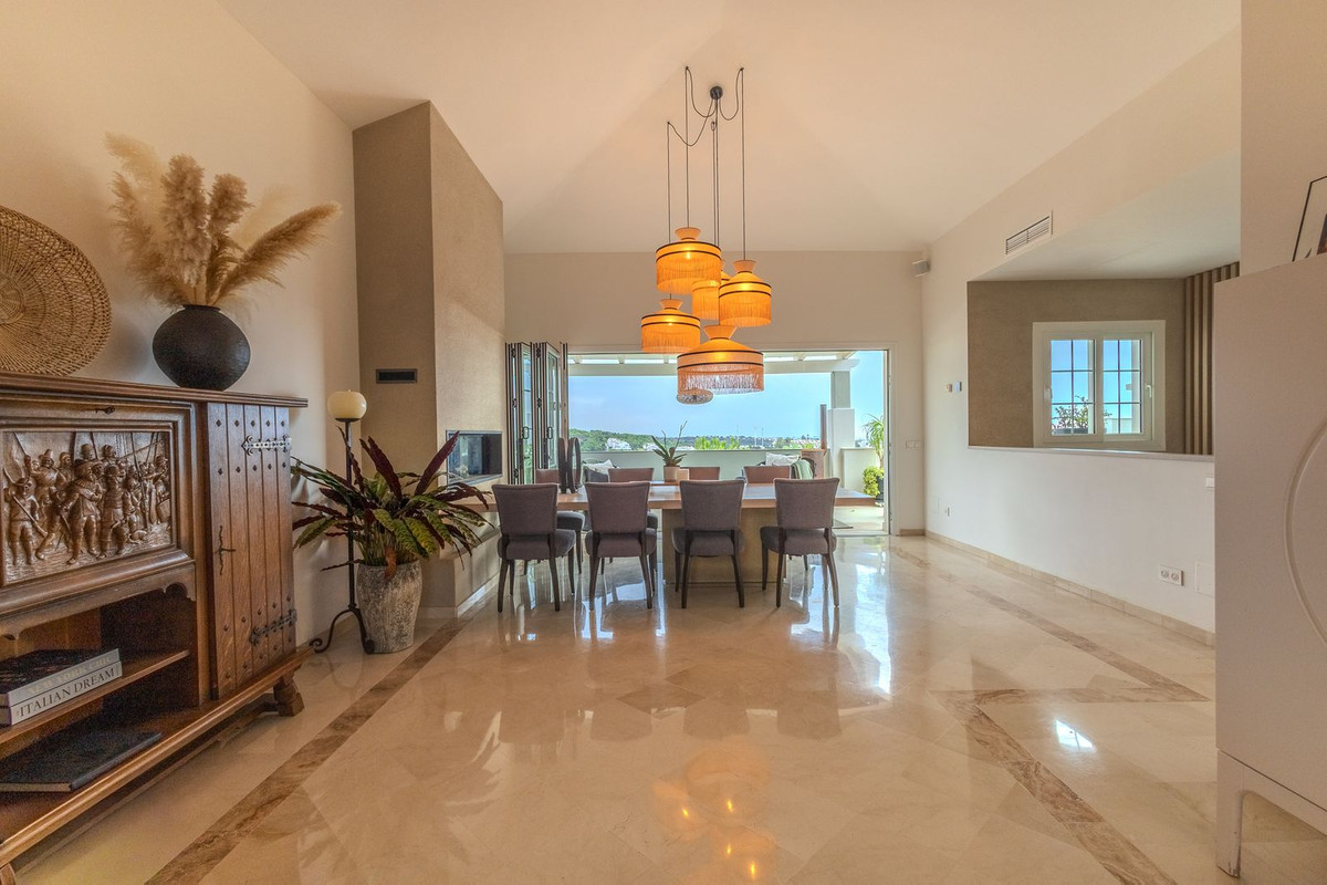 4 Bed Townhouse for sale in Nueva Andalucía Costa Del Sol, Málaga, Spain