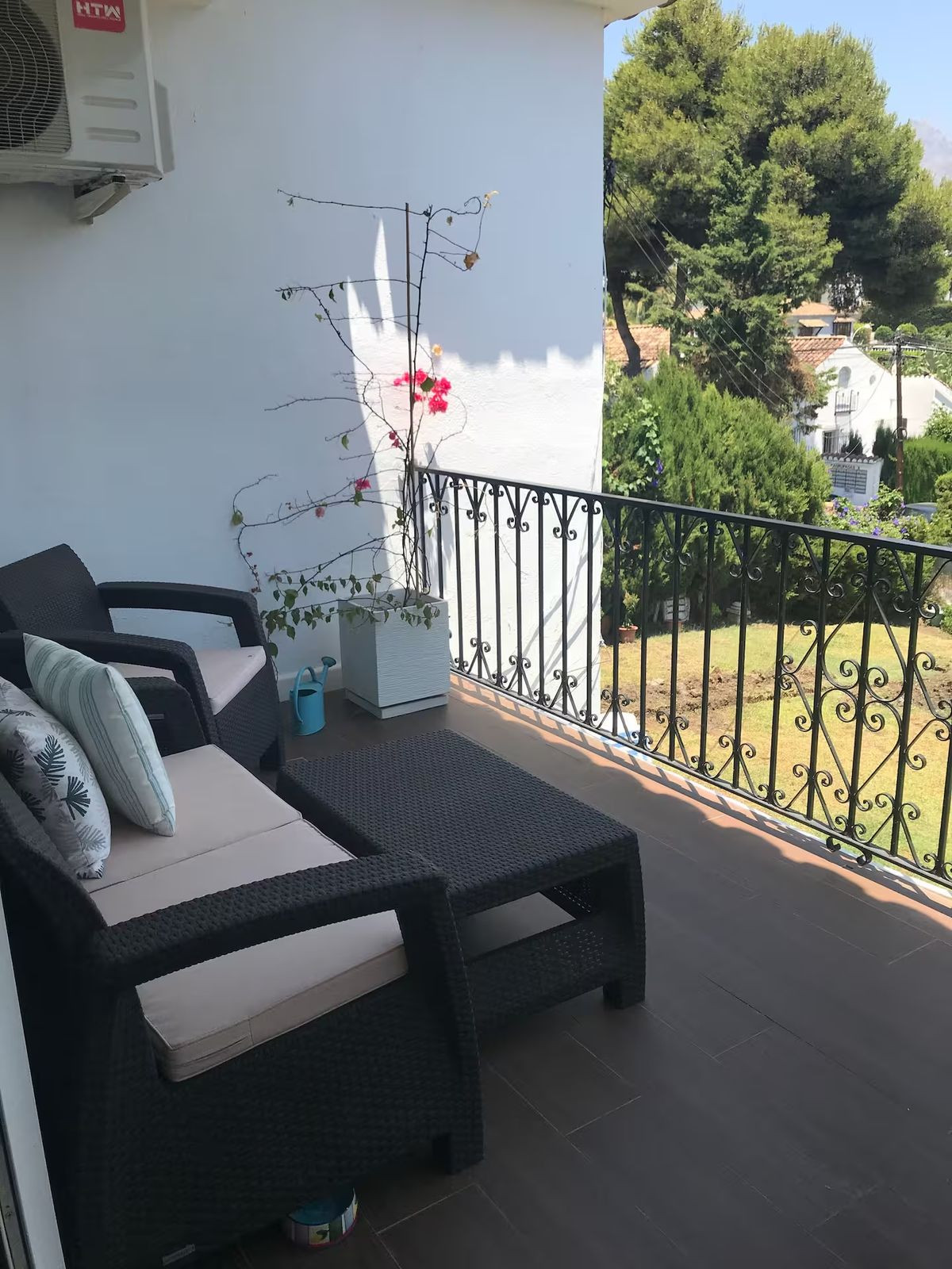 3 Bed Apartment for sale in Nueva Andalucía Costa Del Sol, Málaga, Spain