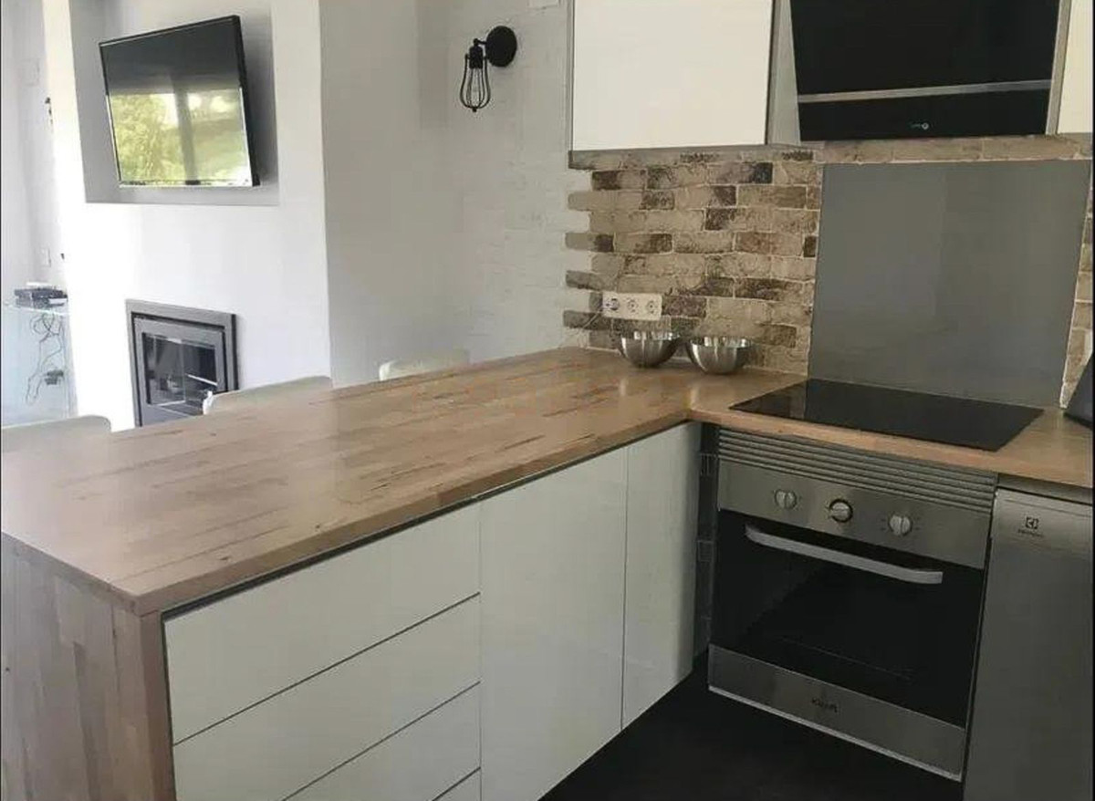 3 Bed Apartment for sale in Nueva Andalucía Costa Del Sol, Málaga, Spain