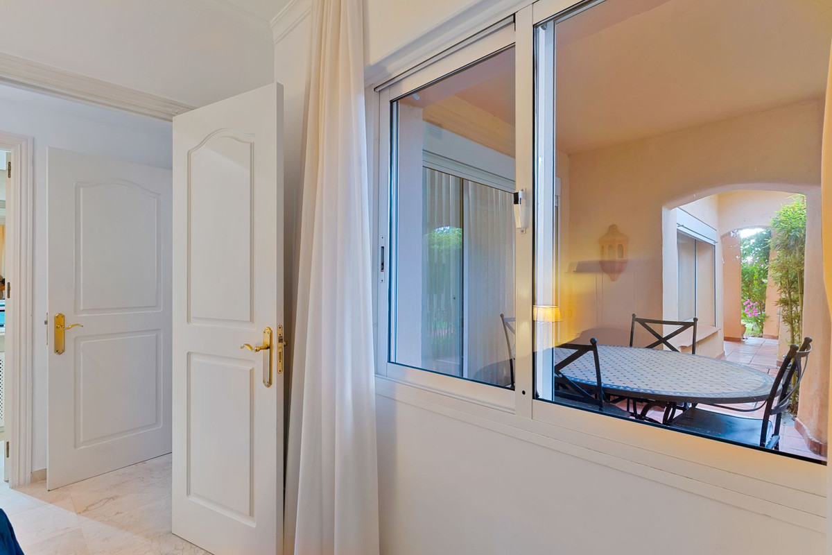 3 Bed Apartment for sale in Sierra Blanca Costa Del Sol, Málaga, Spain