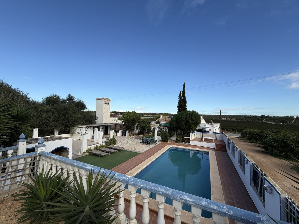 4 Bed Townhouse for sale in Pinar De Campoverde Costa Blanca, Alicante, Spain
