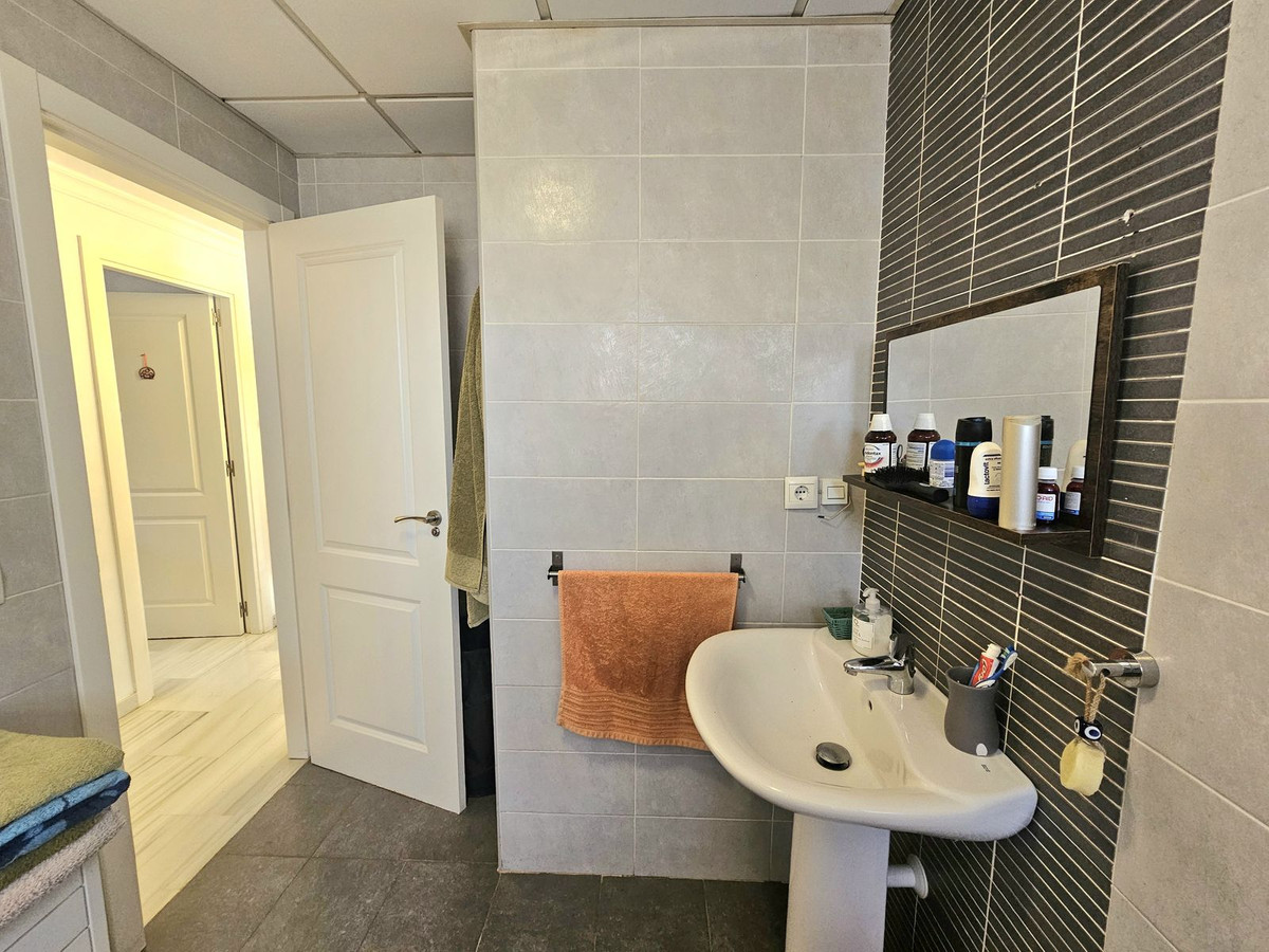 2 Bed Apartment for sale in Mijas Costa Del Sol, Málaga, Spain