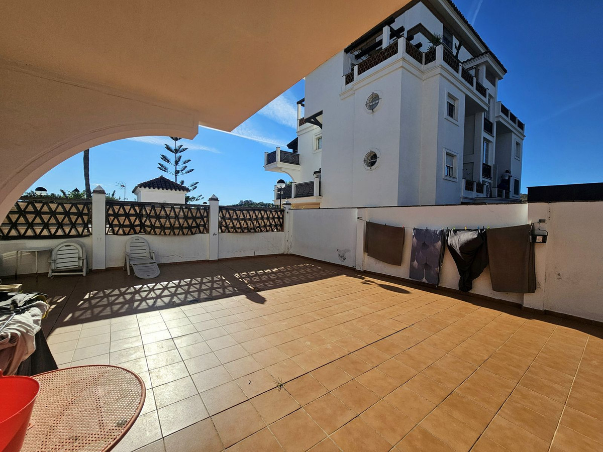 2 Bed Apartment for sale in Mijas Costa Del Sol, Málaga, Spain
