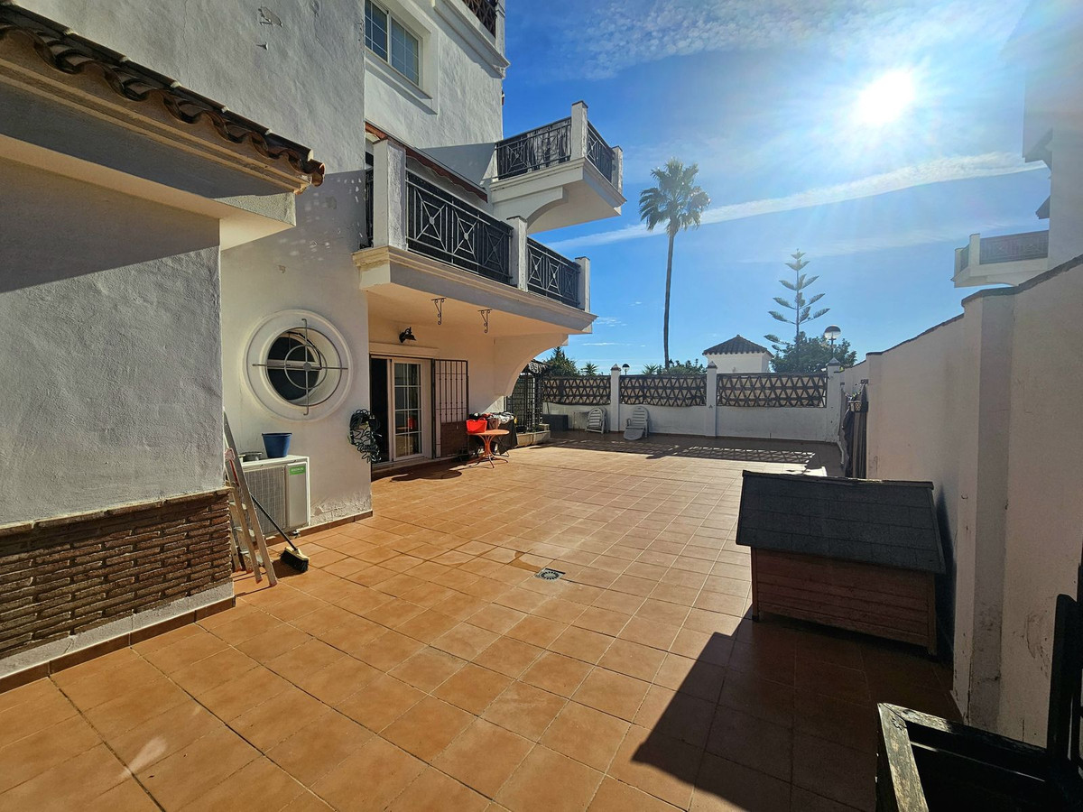 2 Bed Apartment for sale in Mijas Costa Del Sol, Málaga, Spain