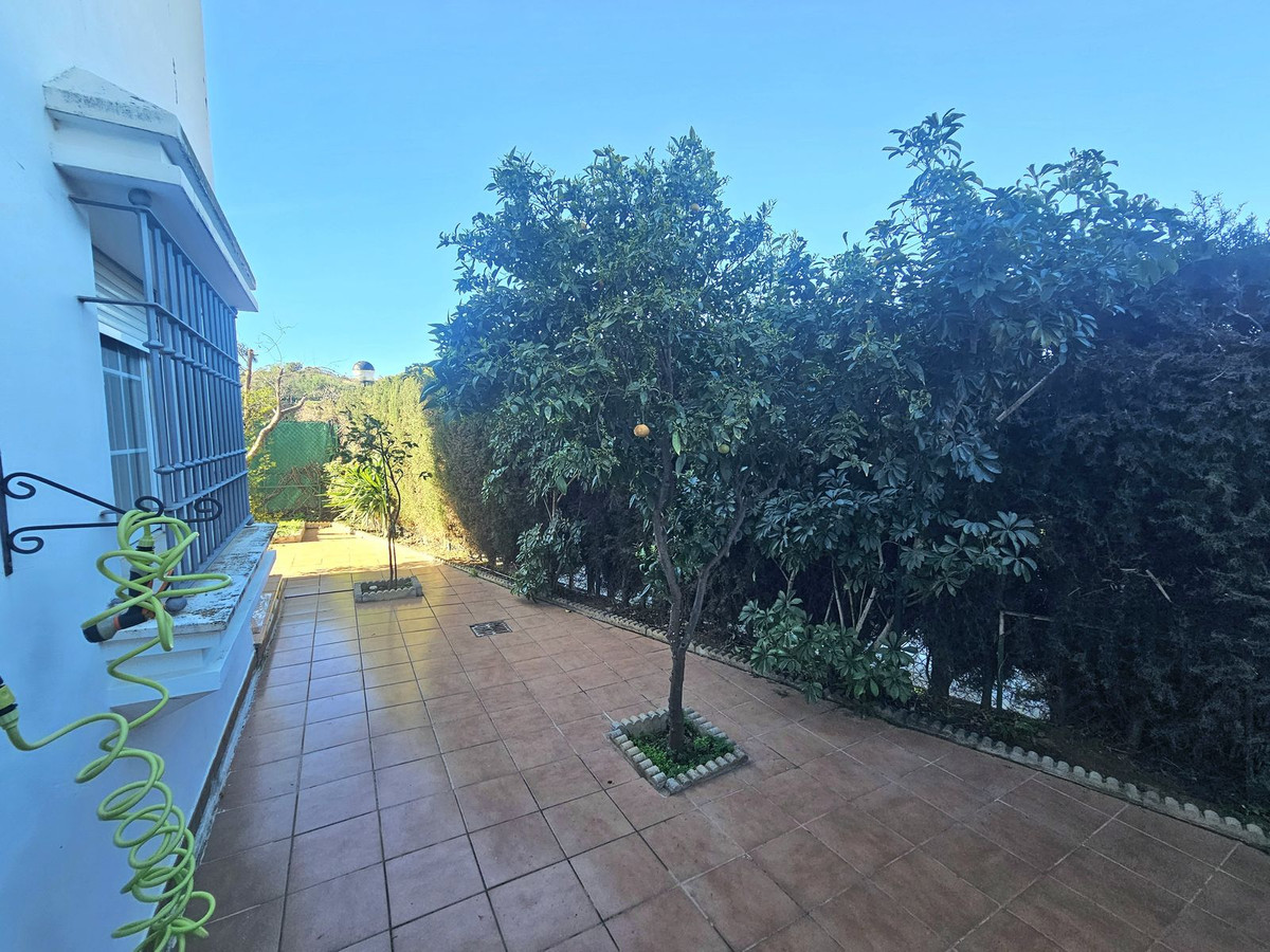2 Bed Apartment for sale in Mijas Costa Del Sol, Málaga, Spain