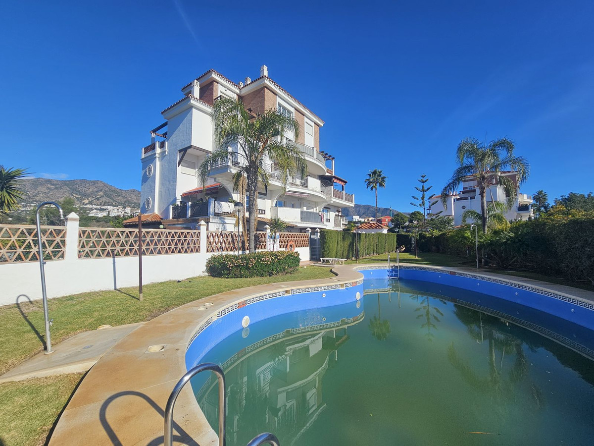 2 Bed Apartment for sale in Mijas Costa Del Sol, Málaga, Spain