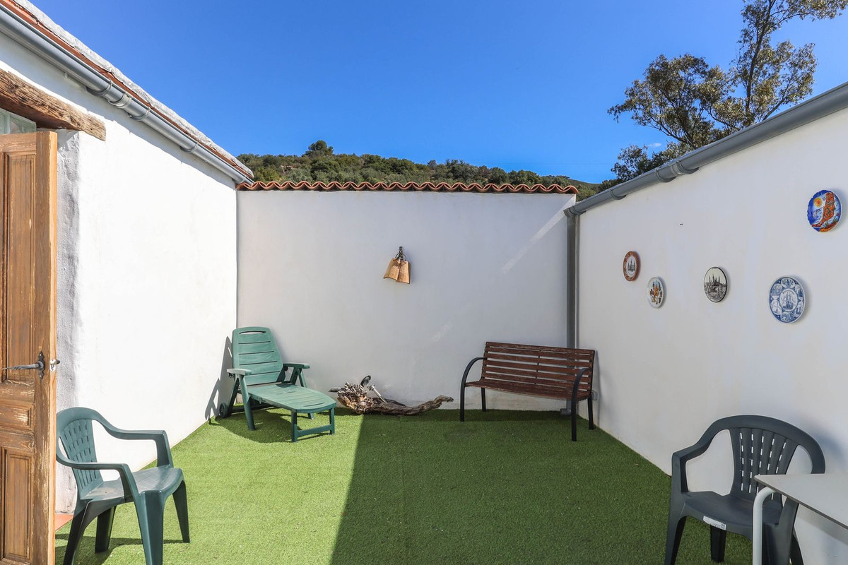 3 Bed Townhouse for sale in Casarabonela Costa Del Sol, Málaga, Spain