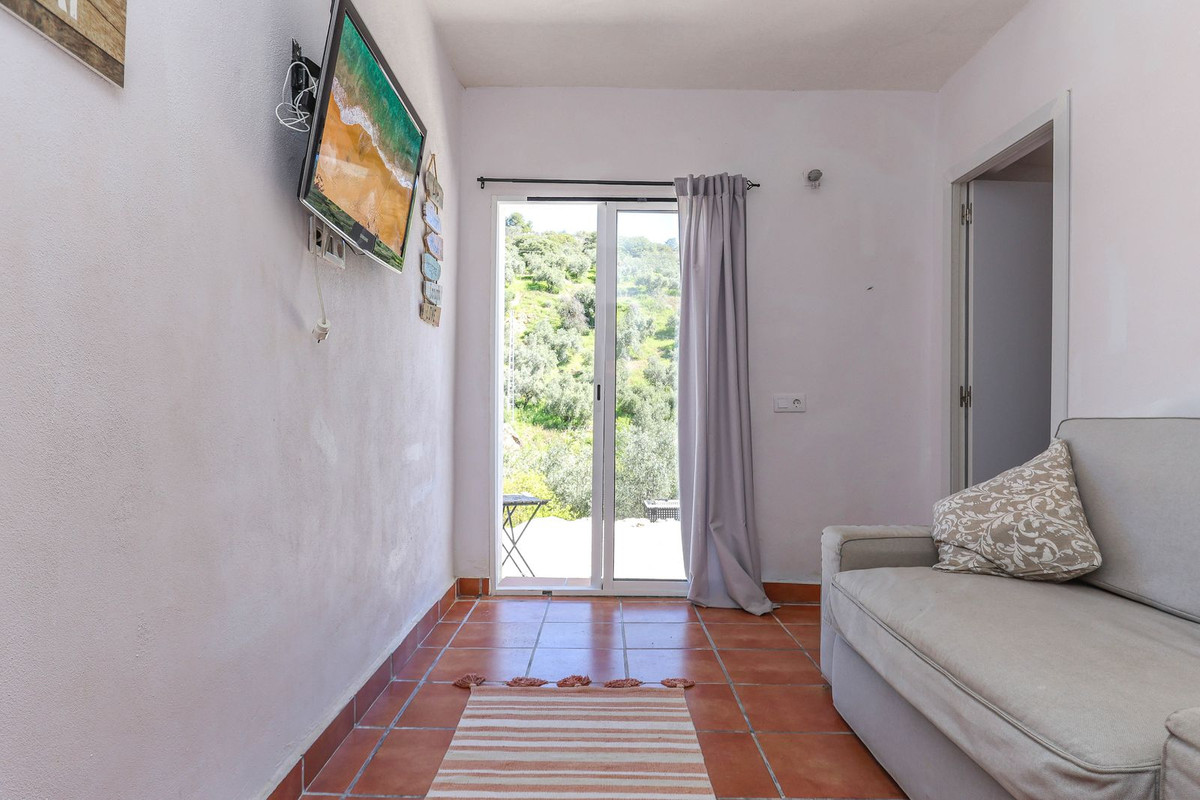 3 Bed Townhouse for sale in Casarabonela Costa Del Sol, Málaga, Spain
