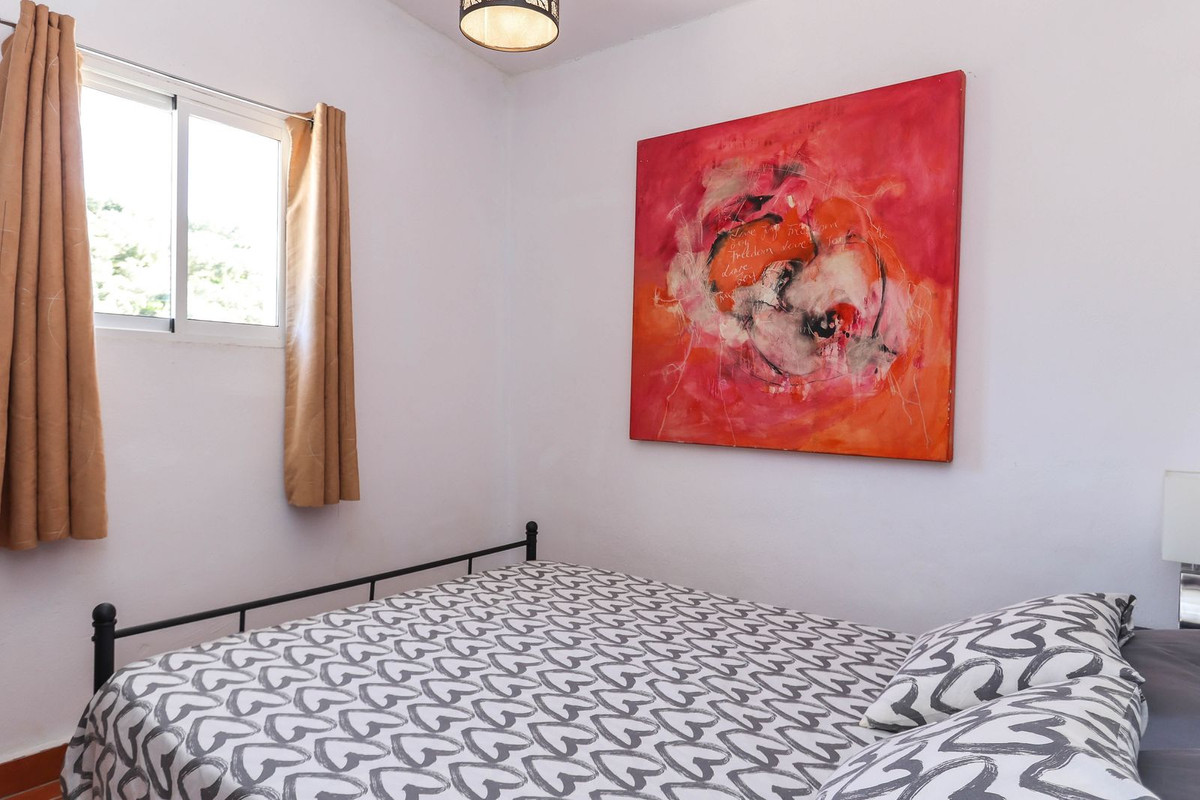 3 Bed Townhouse for sale in Casarabonela Costa Del Sol, Málaga, Spain