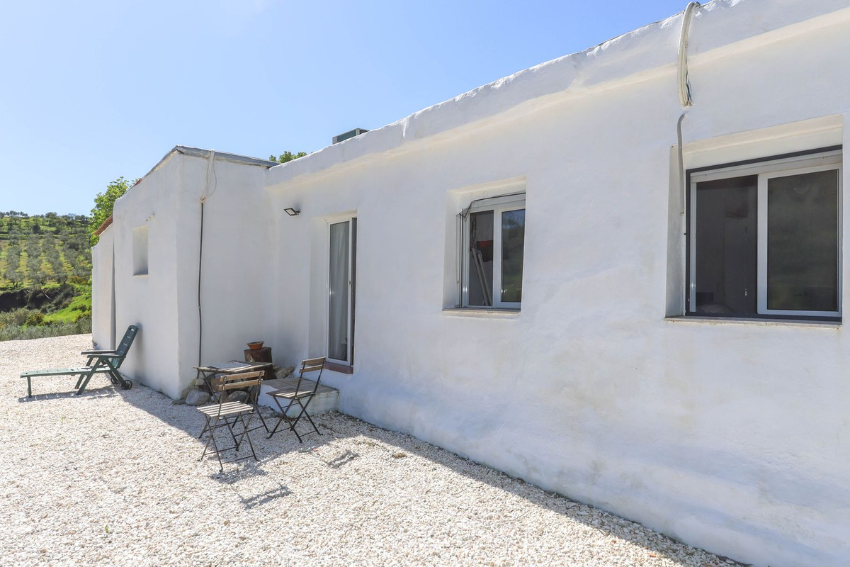 3 Bed Townhouse for sale in Casarabonela Costa Del Sol, Málaga, Spain