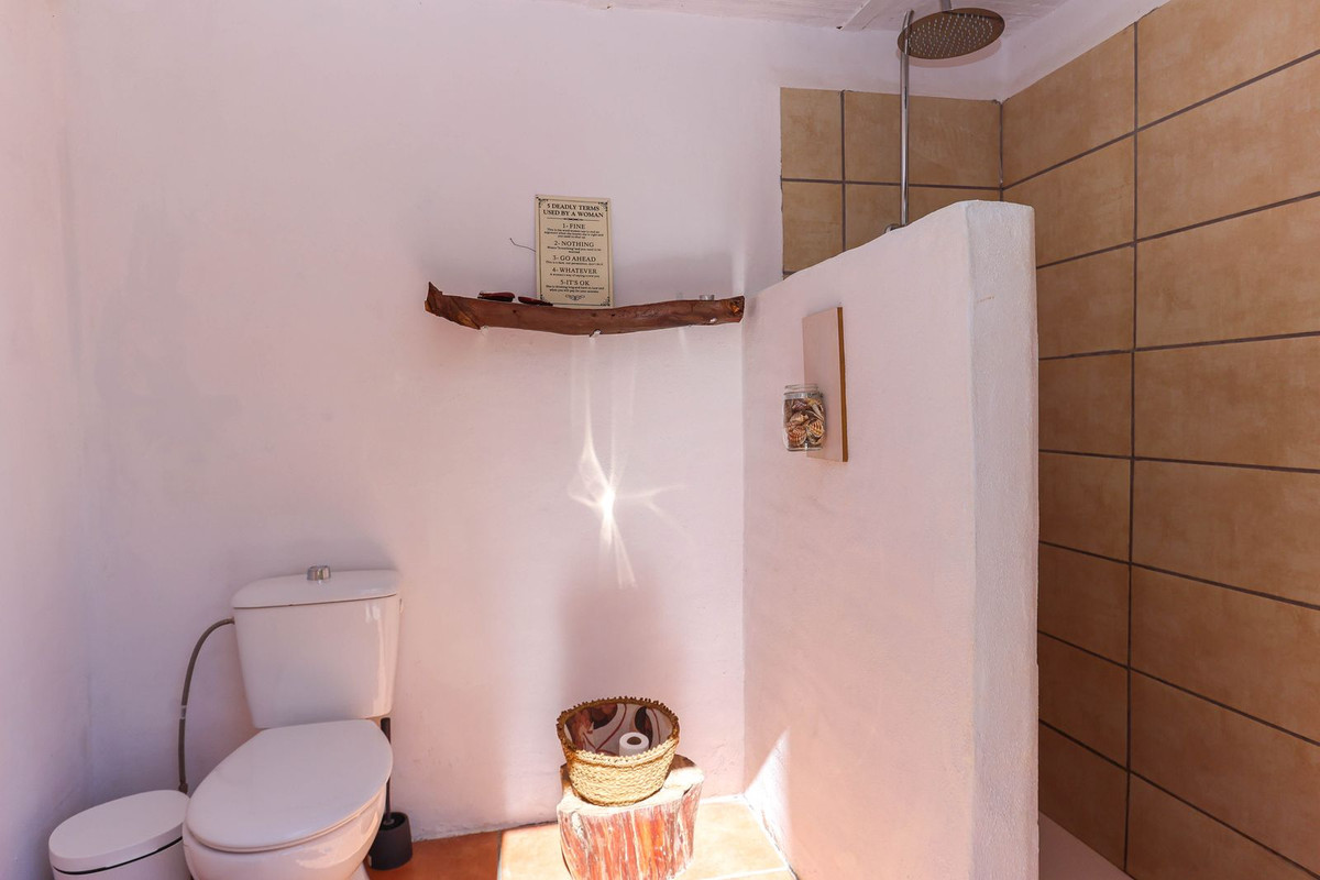 3 Bed Townhouse for sale in Casarabonela Costa Del Sol, Málaga, Spain