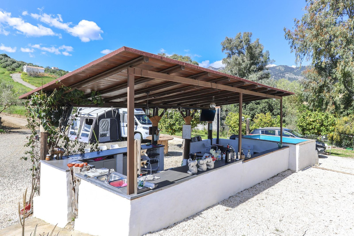 3 Bed Townhouse for sale in Casarabonela Costa Del Sol, Málaga, Spain