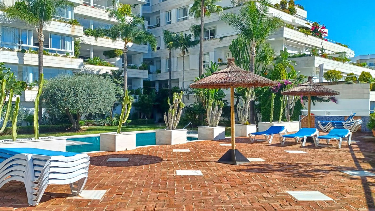 1 Bed Apartment for sale in Marbella Costa Del Sol, Málaga, Spain