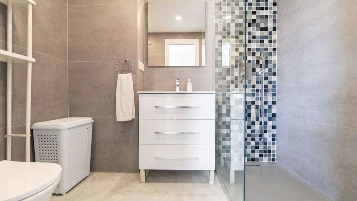1 Bed Apartment for sale in Marbella Costa Del Sol, Málaga, Spain