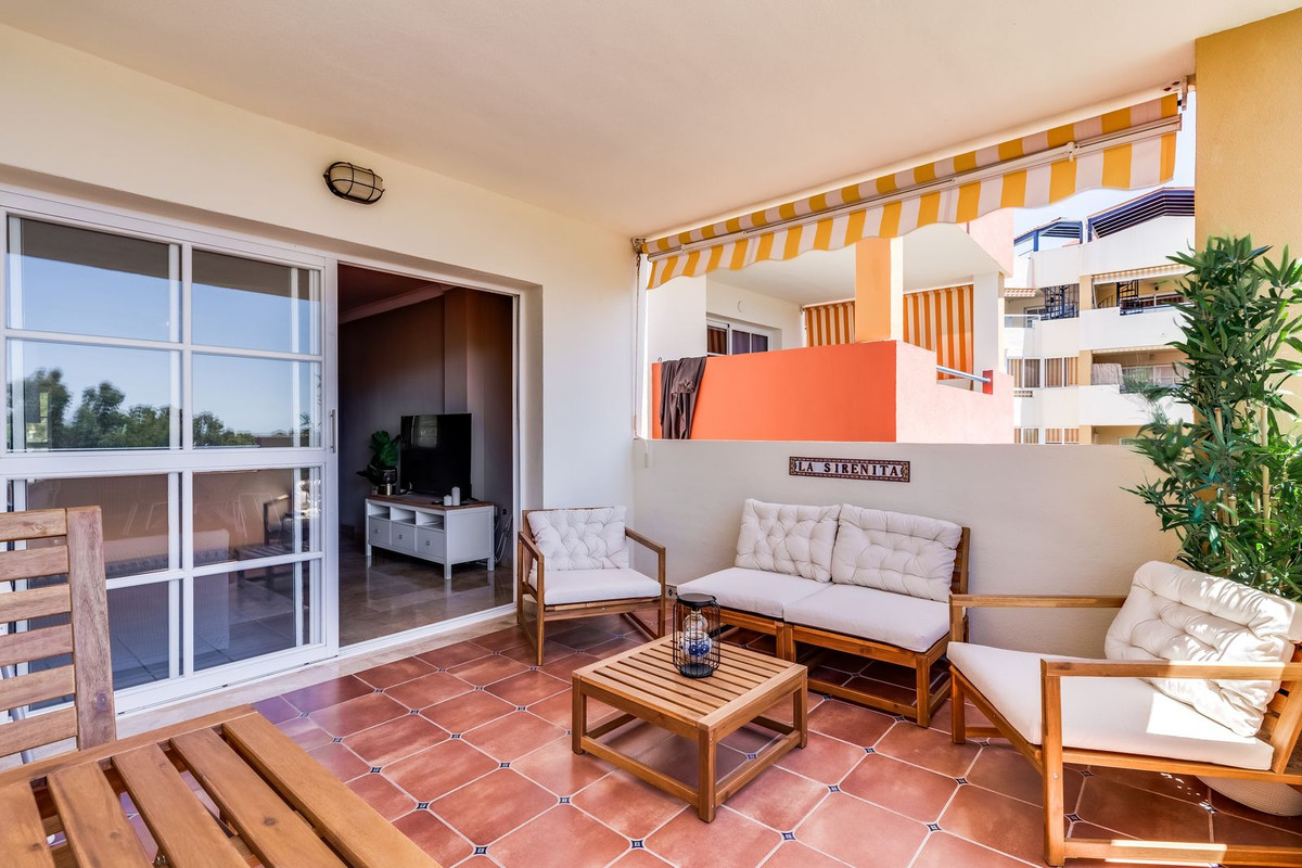 2 Bed Apartment for sale in Atalaya Costa Del Sol, Málaga, Spain