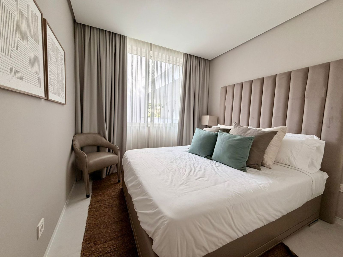 Se vende Apartamento Planta Media de 2 dormitorios en Costa Del Sol, Málaga, España