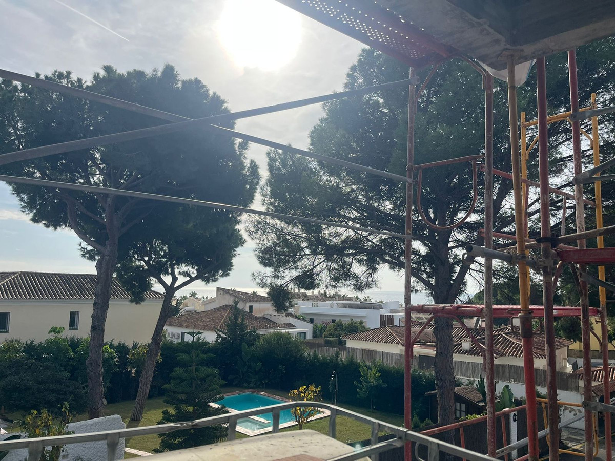 4 Bed Townhouse for sale in El Rosario Costa Del Sol, Málaga, Spain