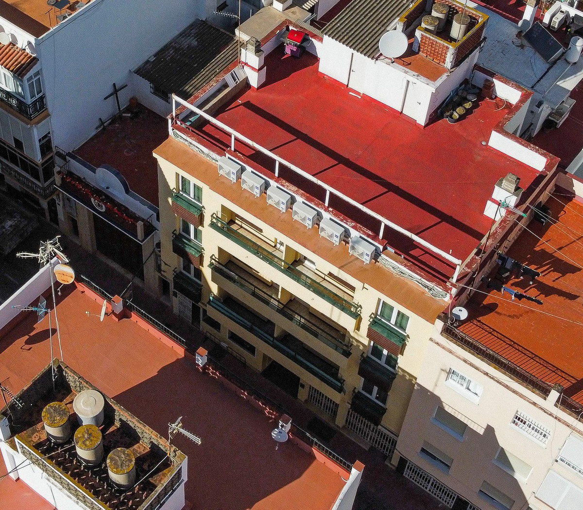 Se vende Aparthotel de 12 dormitorios en Costa Del Sol, Málaga, España