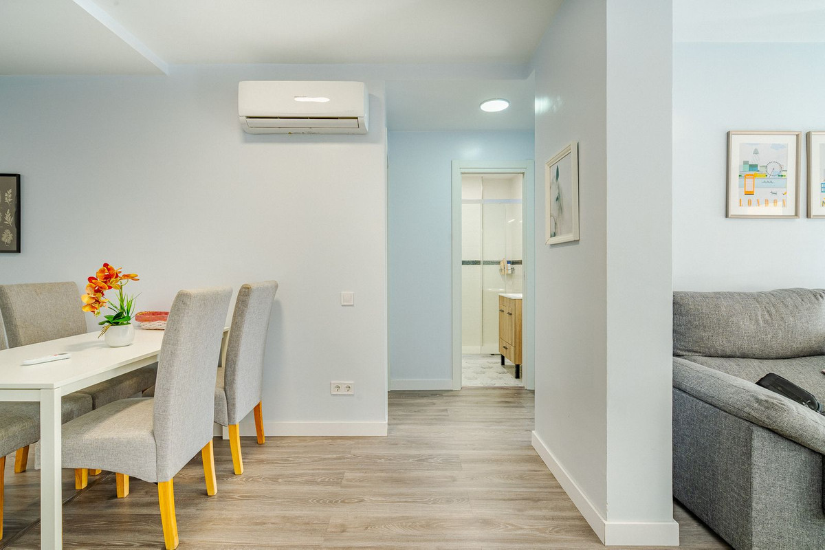 Se vende Aparthotel de 12 dormitorios en Costa Del Sol, Málaga, España
