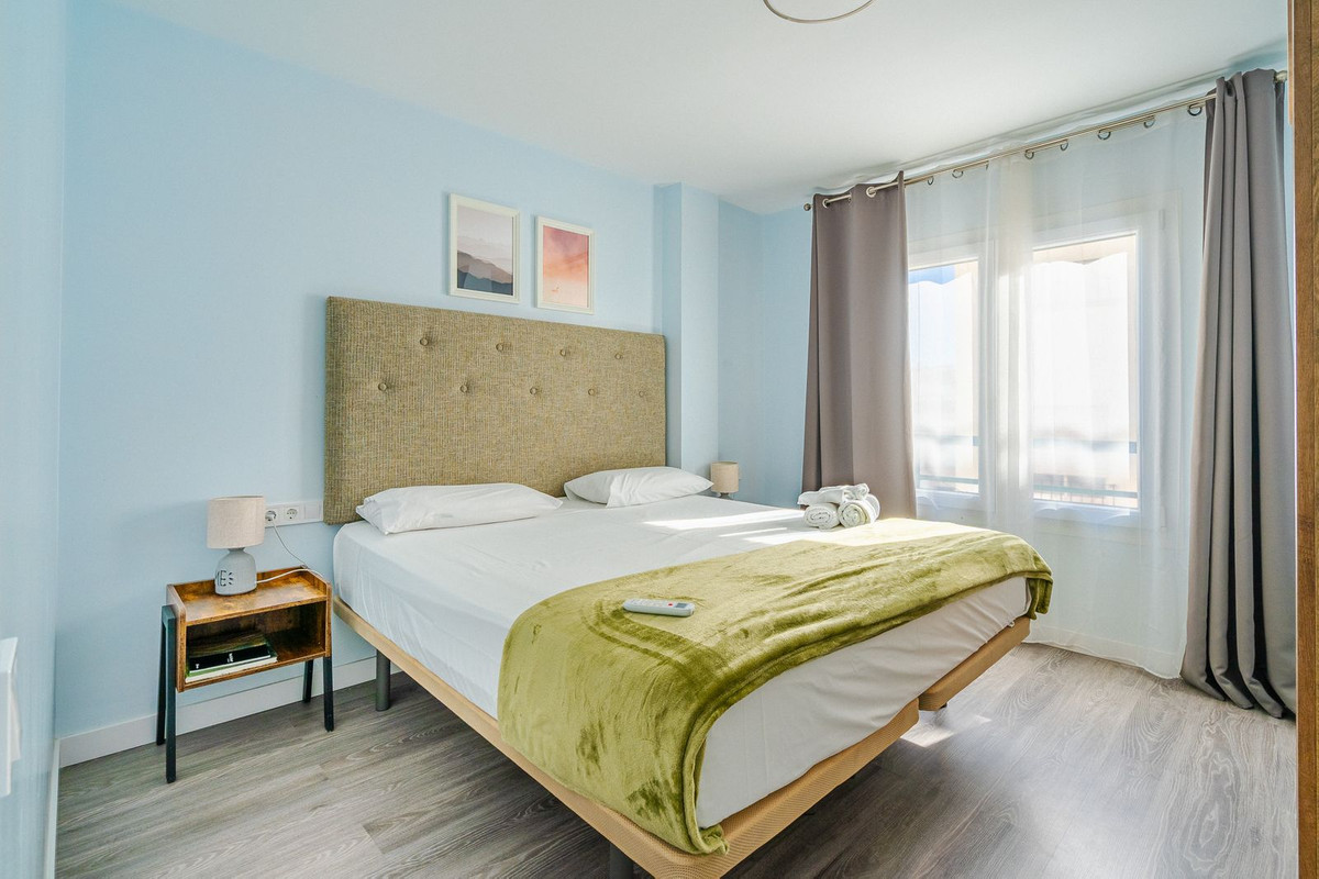 Se vende Aparthotel de 12 dormitorios en Costa Del Sol, Málaga, España