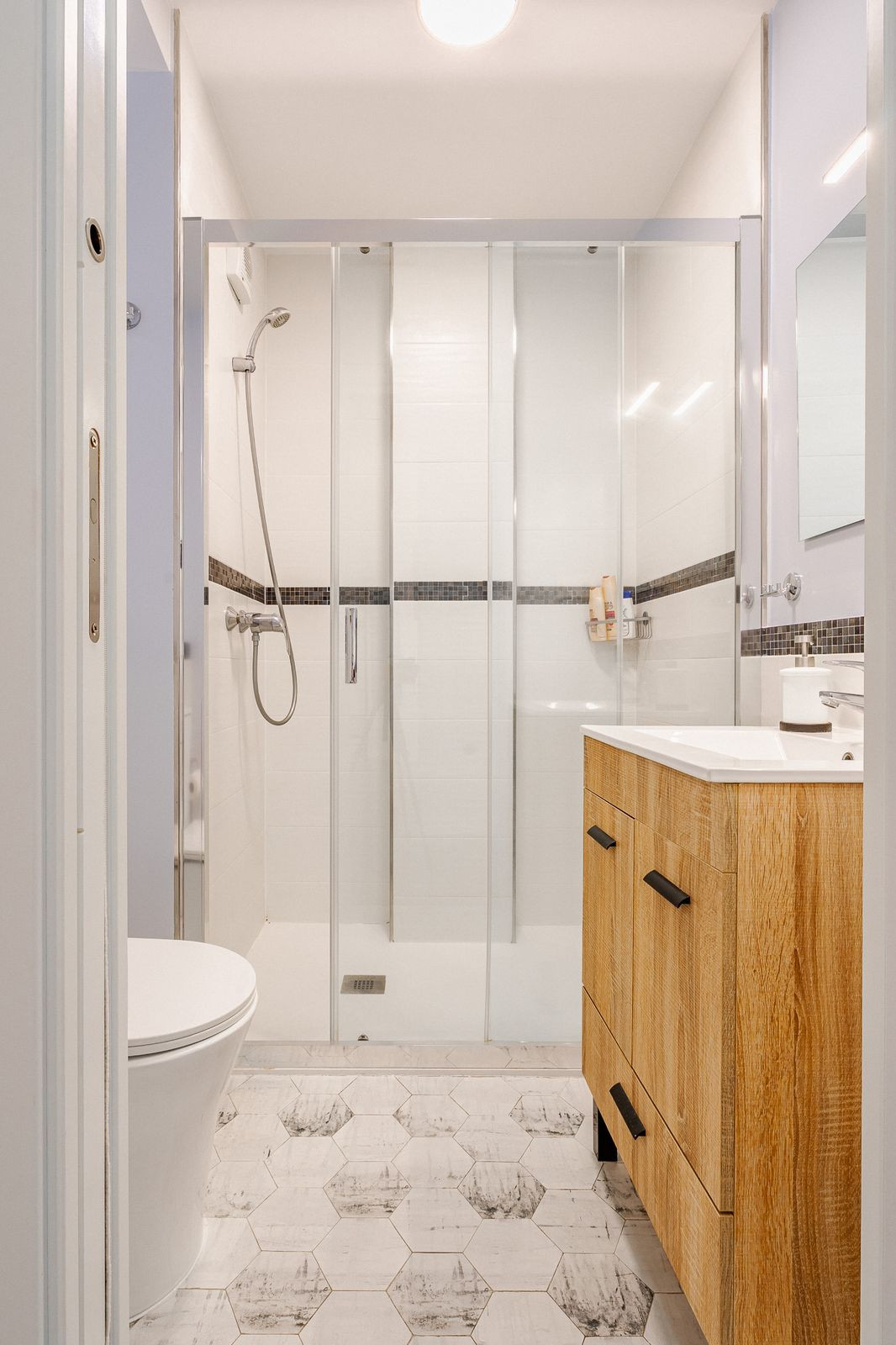 Se vende Aparthotel de 12 dormitorios en Costa Del Sol, Málaga, España