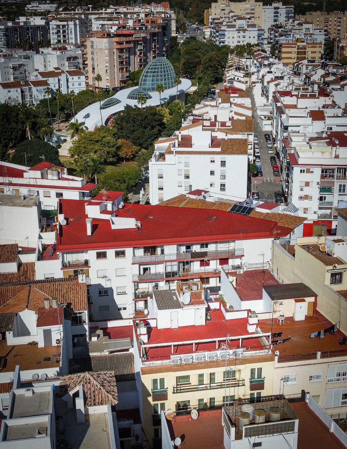 Se vende Aparthotel de 12 dormitorios en Costa Del Sol, Málaga, España